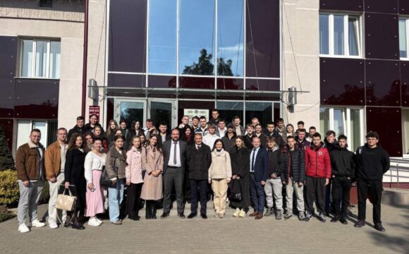 изображение_viber_2025-10-10_09-28-15-269 09.10.2025 В Бресте, по инициативе руководства областного управления ЖКХ, состоялась встреча молодых специалистов.